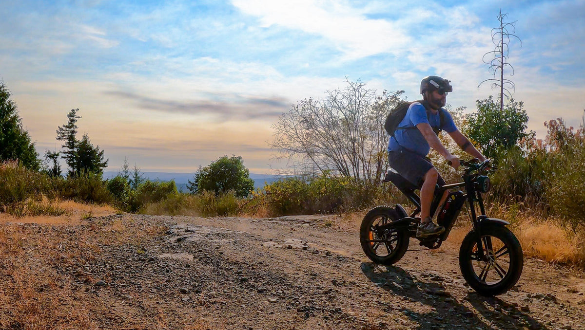Do You Need a Helmet to Ride an E-Bike in Canada? Laws & Safety Guide